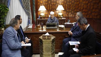 الإمام الأكبر لسفير إندونيسيا: مستعدون لتقديم الدعم لمنكوبي زلزال سولاويسى