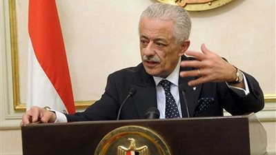 وزير التعليم: مشكلة توزيع الكتب ستنتهي خلال أيام