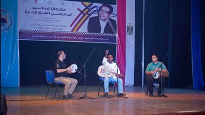 29 فعالية ثقافية نفذها مهرجان الصعيد المسرحي بأسيوط (صور)