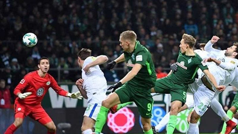 فيردر بريمن يفوز