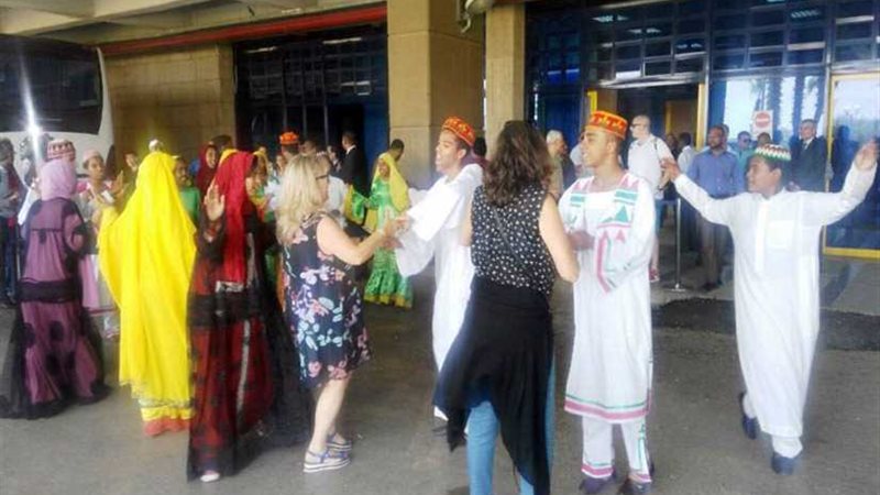 وصول فوج سياحي أسباني