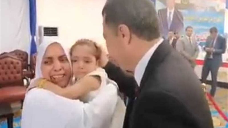 غارمة تشكر السيسي