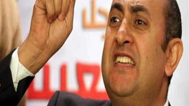 منع خالد علي من السفر