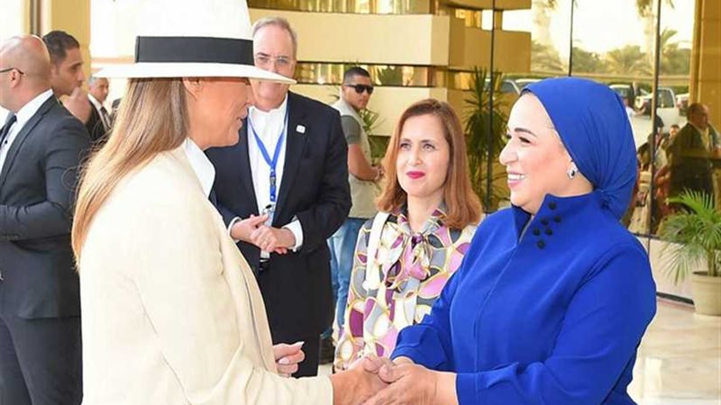 صور.. قرينة الرئيس