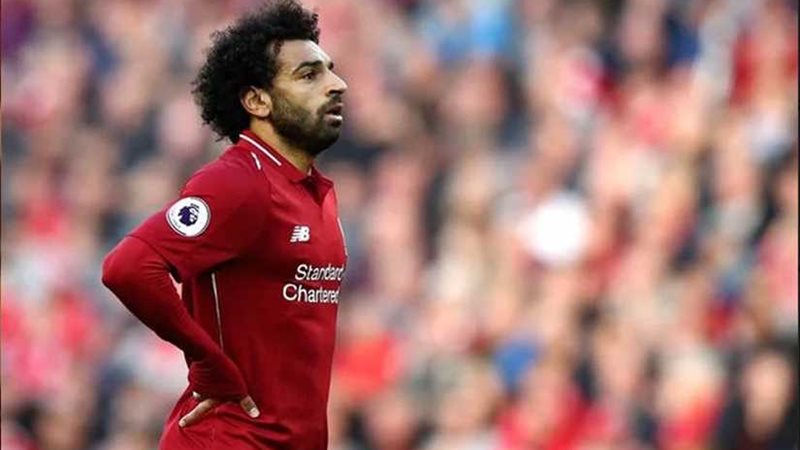 محمد صلاح خارج التشكيل