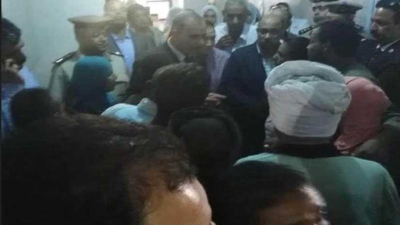 مرضى أبو تيج يحتجون