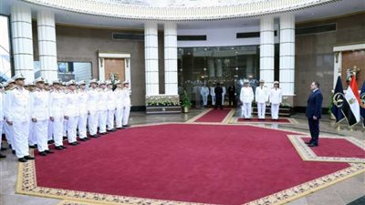 وزير الداخلية يشهد مراسم تخريج دفعة الدور الثاني بكلية الشرطة (صور)