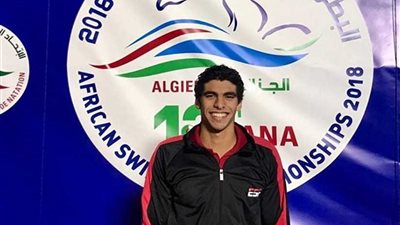 عبد الرحمن سامح يتأهل لنصف نهائي سباق 50 مترا (سباحة حرة) في أولمبياد الشباب