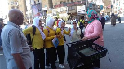 طلاب المدارس يشاركون لجان فحص العوادم بالبحيرة