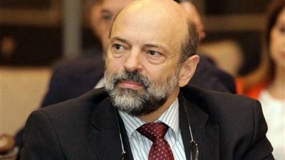 صحيفة أردنية: وزراء حكومة عمرالرزاز يضعون استقالاتهم تمهيداً لإجراء تعديل وزاري