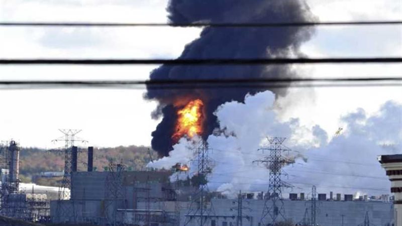 انفجار كبير داخل