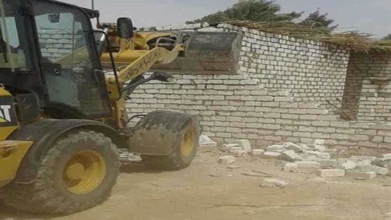 إزالة 38 حالة تعد