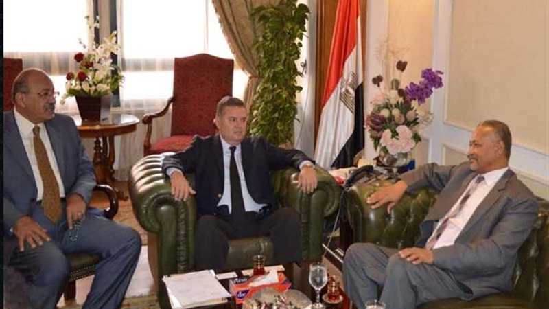 وزير قطاع الأعمال