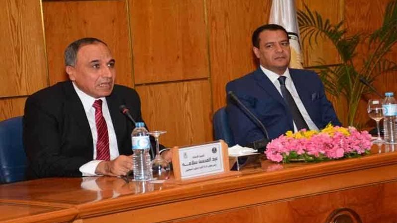 نقيب الصحفيين : حرب