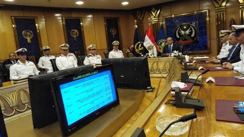 قبول دفعة جديدة بكلية