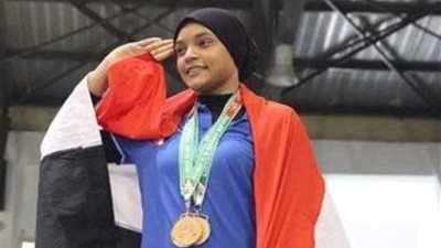 المصرية نعمة سعيد تتوج بفضية رفع الأثقال بأوليمبياد الشباب