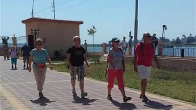 وفد ألماني يزور المعالم السياحية والأثرية بالمنيا