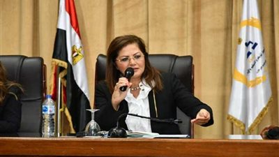 وزيرة التخطيط تعتمد 300 مليون جنيه لرفع كفاءة المصالح الضريبية