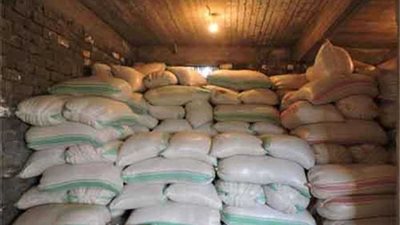 ضبط 3 آلاف طن دقيق وقمح وشعير خلال حملات أمنية