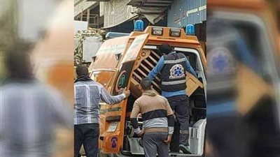 التحقيق في مدى صحة واقعة نقل أثاث في سيارة إسعاف بعد انتشار صورة بمواقع التواصل