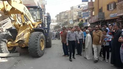 إزالة 26 حالة إشغالات في حملة مكبرة بشوارع 