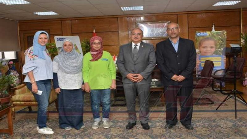 طالبة ثانوي رئيسًا