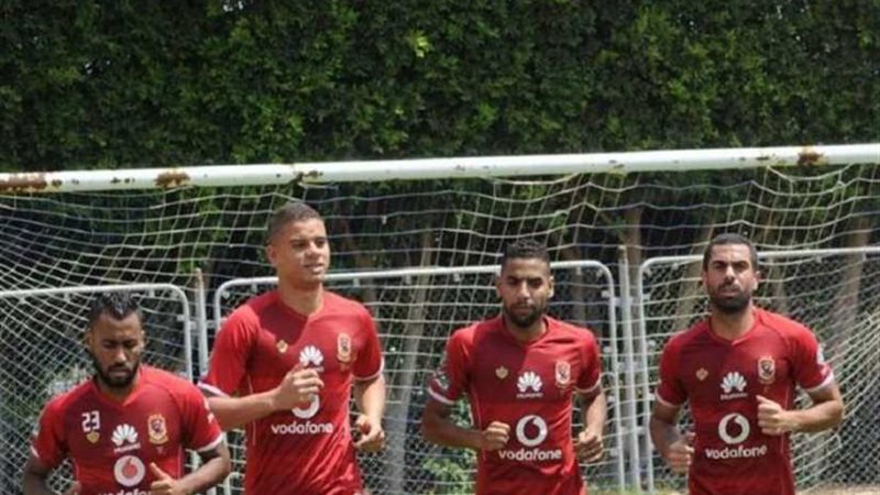 ثلاثي الأهلي ينتظم