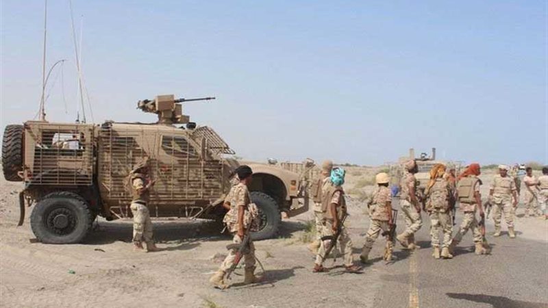 مقتل وإصابة 13 حوثياً