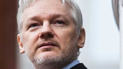 حكومة الأكوادور تناشد آسانج عدم التدخل فى شؤون الدول الأخرى