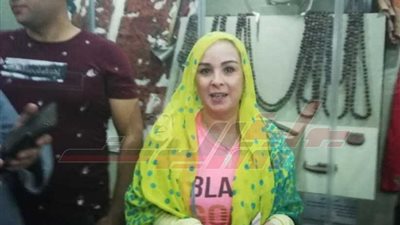 بالصور.. الفنانة حنان شوقى تشارك فى مولد 