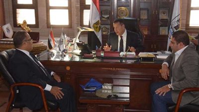 محافظ بني سويف: منافذ لبيع اللحوم بتخفيضات تصل لـ 20%