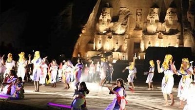 افتتاح مهرجان أسوان للفنون احتفالاً بتعامد الشمس على وجه تمثال رمسيس الثاني