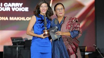 نخبة من الفنانين في حفل تسليم جوائز القاهرة للتصميم