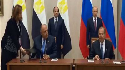 توقيع مذكرة تفاهم بين وزيري خارجية مصر وروسيا (فيديو)