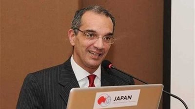 وزير الاتصالات يبحث مع سفير أستونيا بالقاهرة آفاق التعاون المشترك