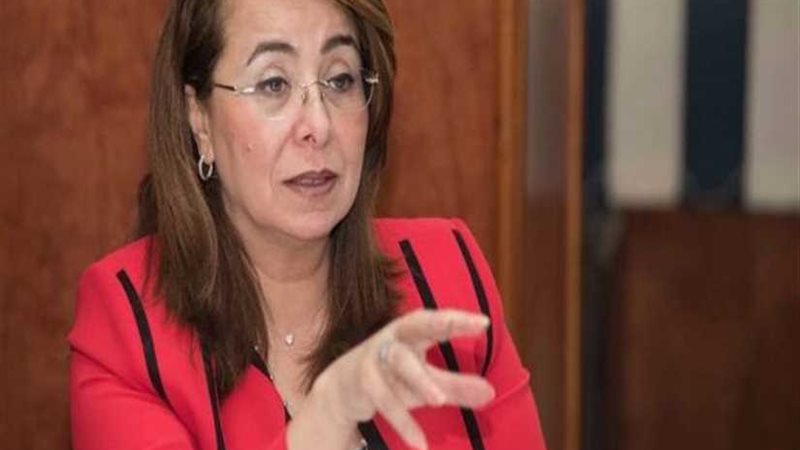 وزيرة التضامن توقع