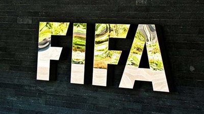 فيفا يعلن أسماء حكام كأس العالم للأندية