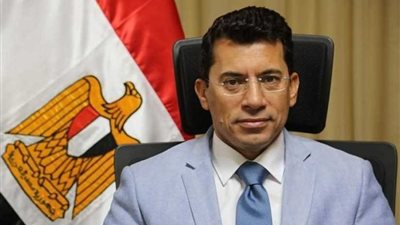 وزير الشباب والرياضة يهنئ منتخب مصر بتتويجه ببرونزية أولمبياد الشباب