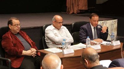 53 لوحة تعرض لأول مرة 