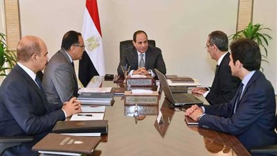 موجز منتصف الليل.. توجيهات رئاسية للحكومة والاتحاد الأوروبي يؤكد دعمه لمصر في كافة المجالات