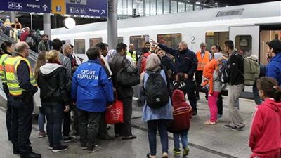 دراسة: أكثر من نصف سكان ألبانيا يرغبون في الهجرة إلى دول أكثر ثراءً