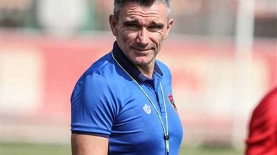 كارتيرون يوقف مران الأهلي بسبب التعليمات