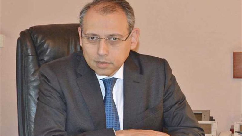 سفير مصر يبحث مع