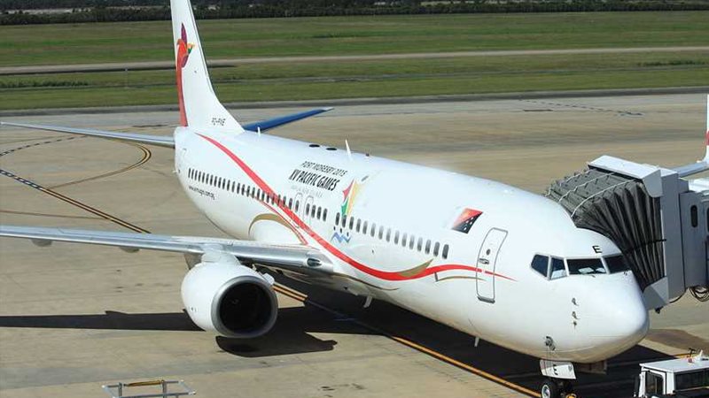 تسيير أول خط طيران