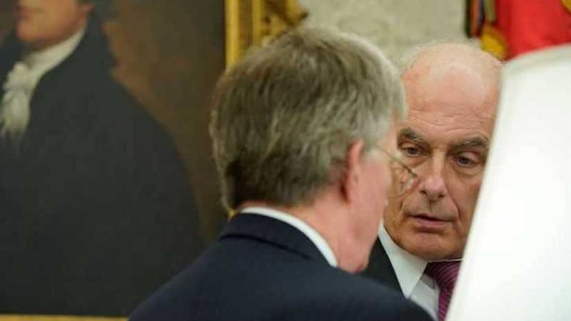 شجار بين كبار مسؤولي