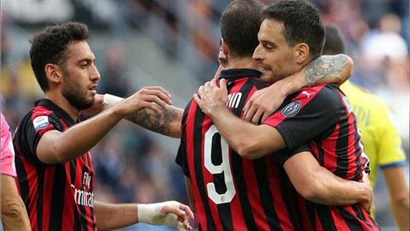 صحيفة إيطالية: ميلان