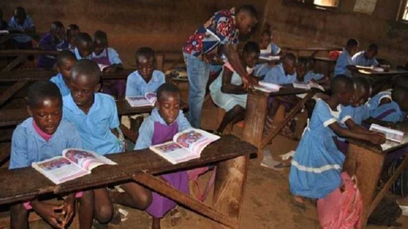 مسلحون يختطفون 5