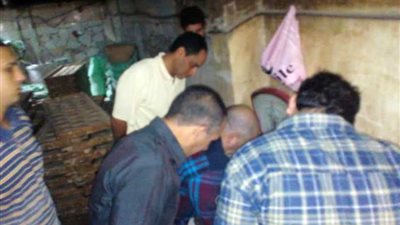 رئيس مدينة السنطة يحيل مفتشي تموين للتحقيق.. صور