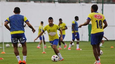 لاعبو الإسماعيلي يتدربون على التسديد استعدادا للقاء المقاولون في الكأس