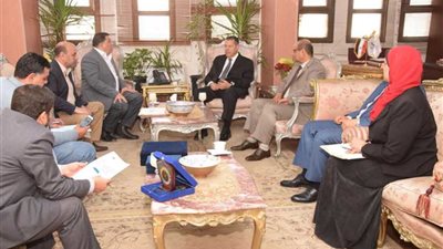 محافظ بني سويف: قافلة تنموية شاملة بقريتين بببا والفشن في نوفمبر